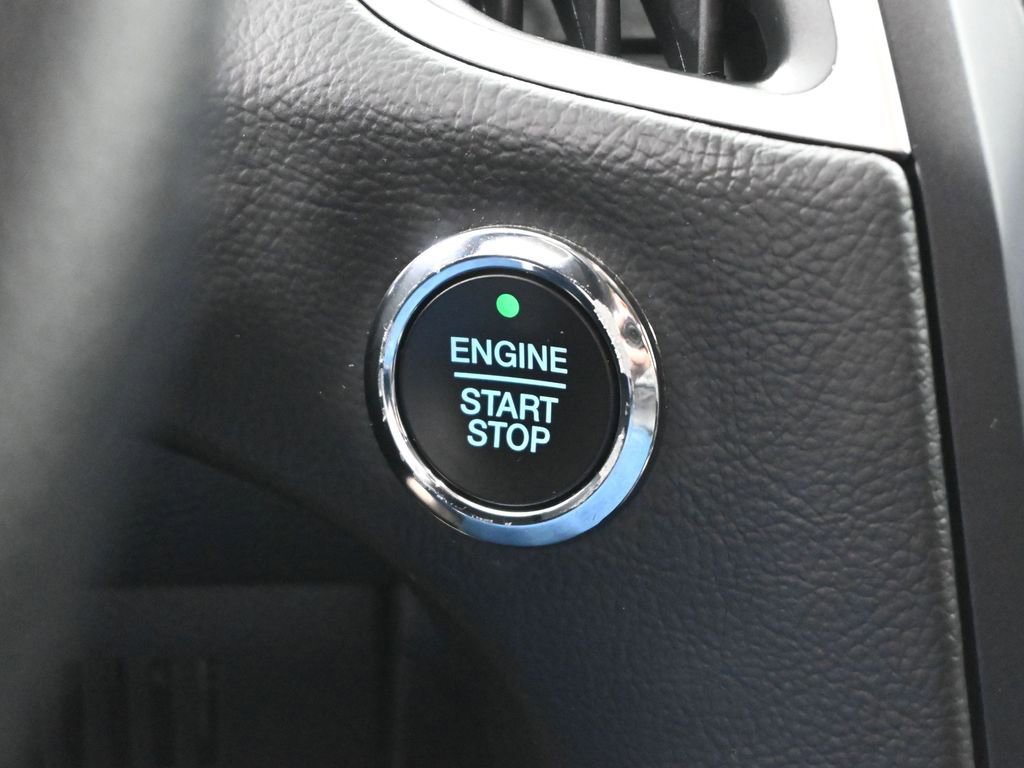 Certified 2022 Ford Edge SE w/ Black Appearance Package image 19