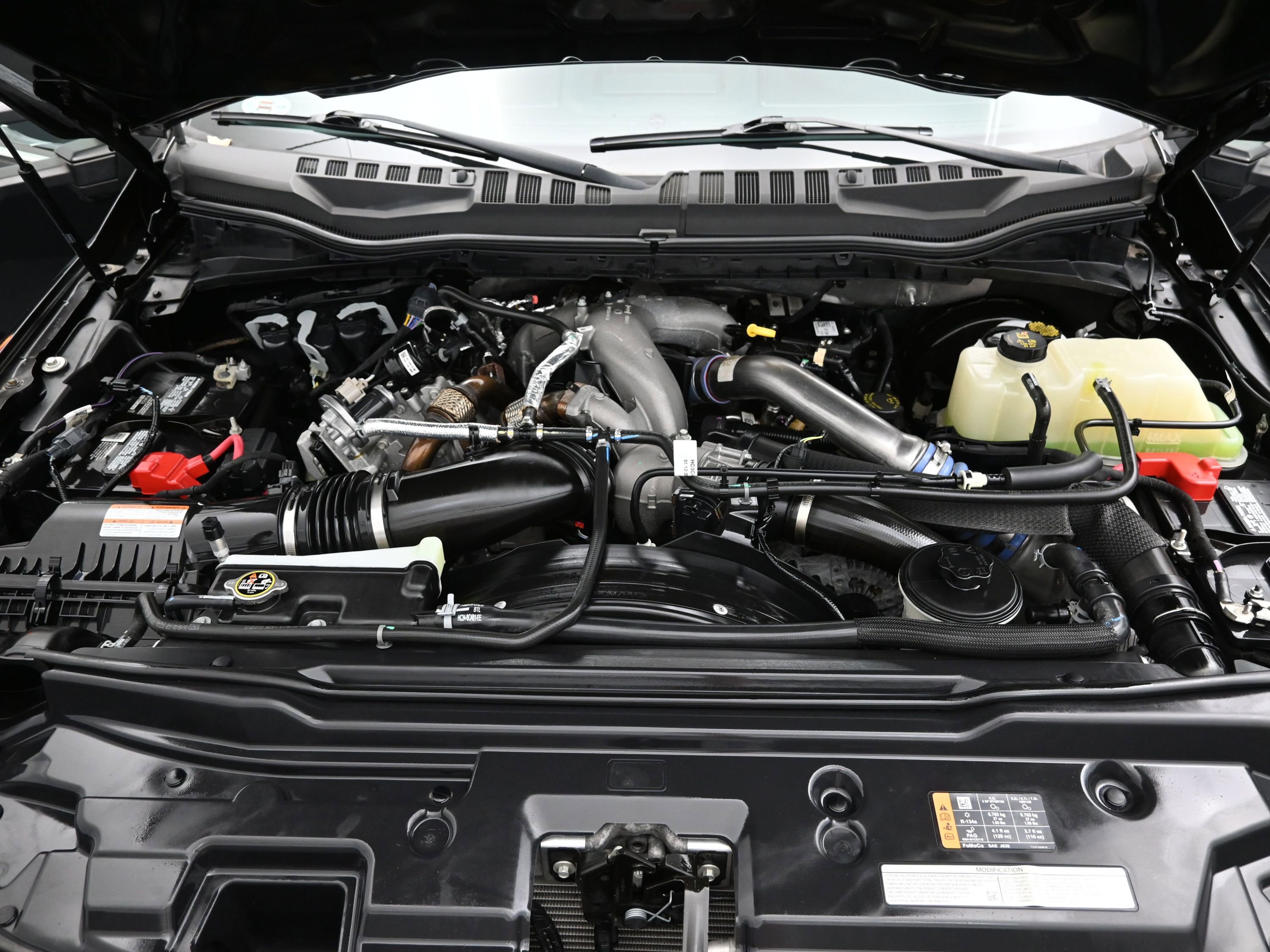 Used 2022 Ford F350 Platinum image 8