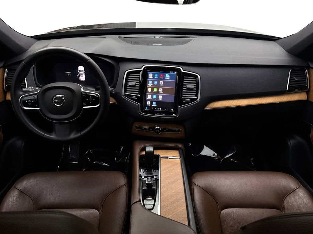 Used 2023 Volvo XC90 B6 Plus image 56