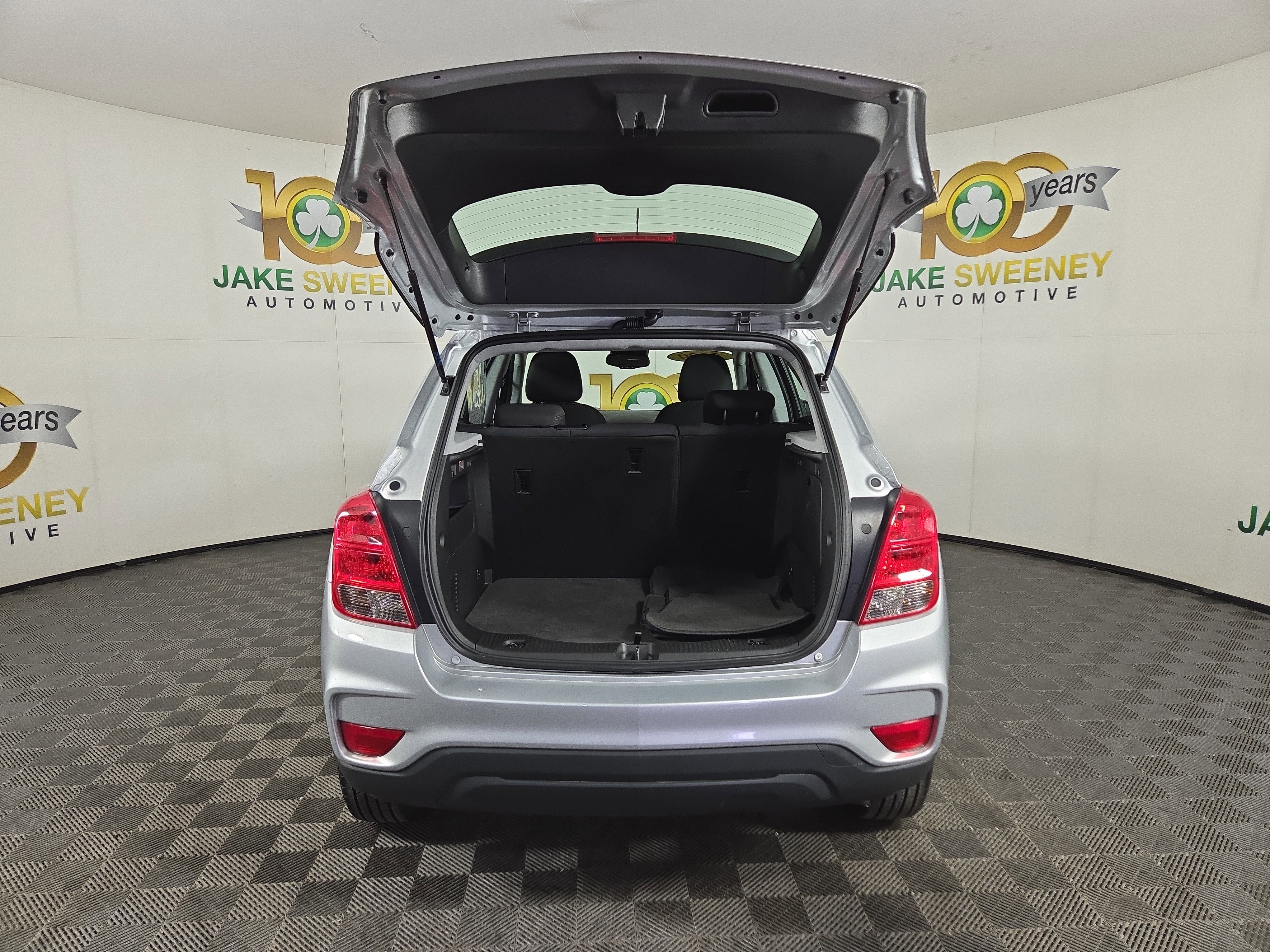 Used 2020 Chevrolet Trax LS image 28