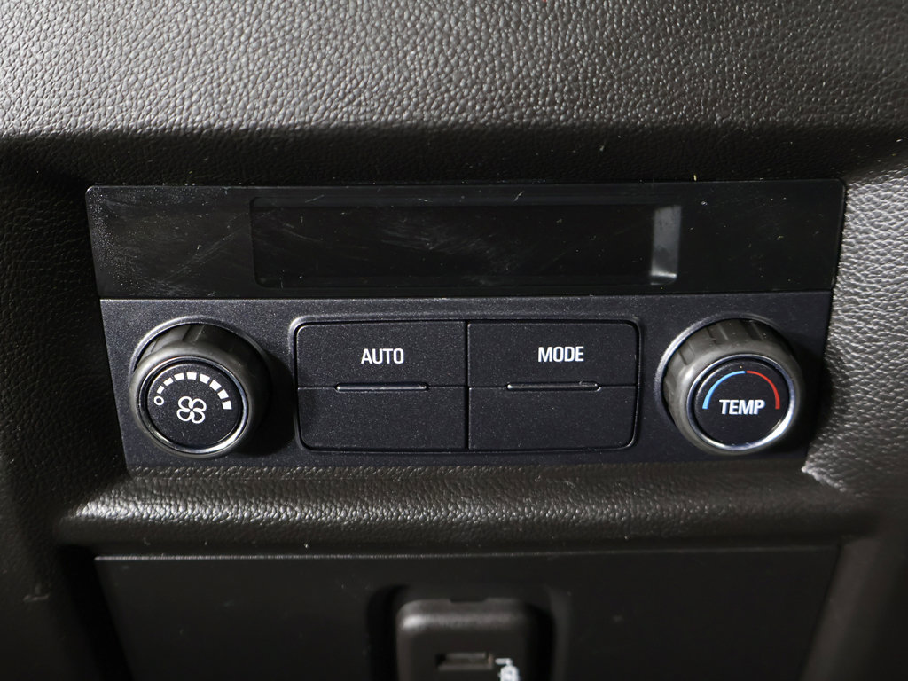 Used 2022 Chevrolet Traverse LS AWD/4WD image 50