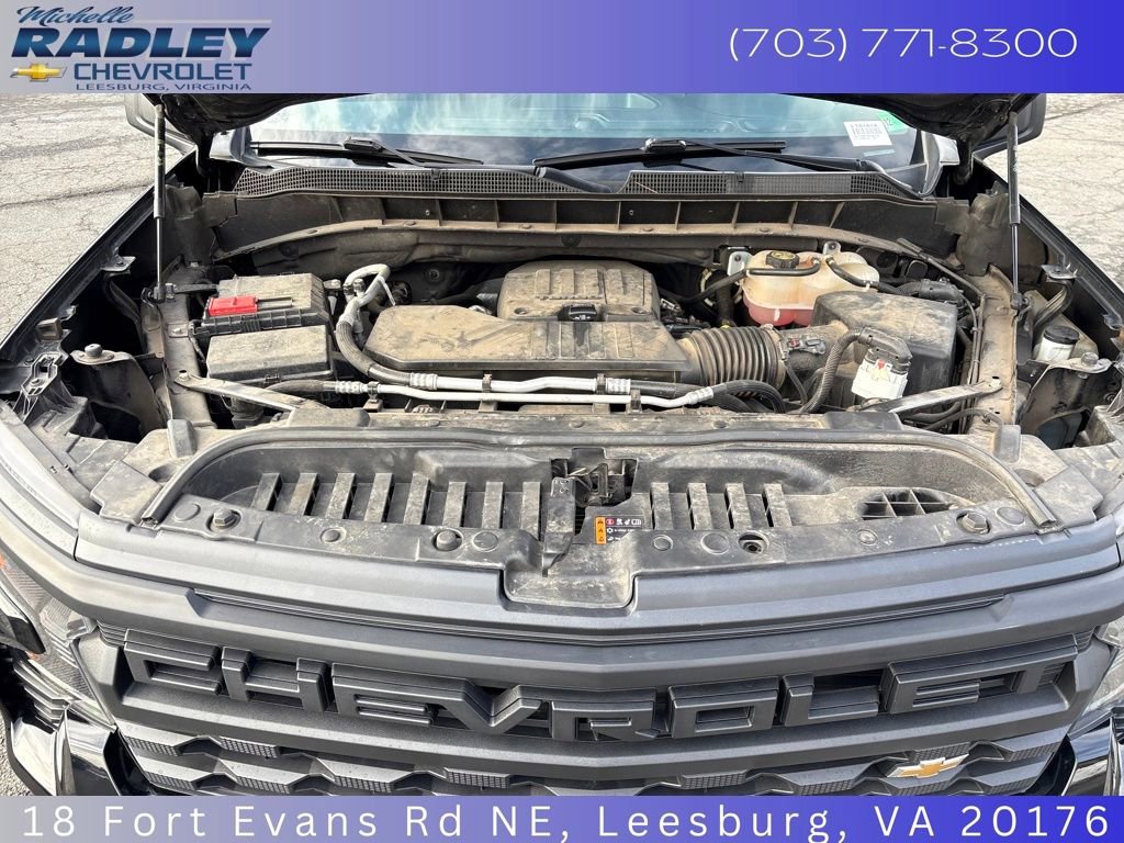 Used 2023 Chevrolet Silverado 1500 Custom image 10