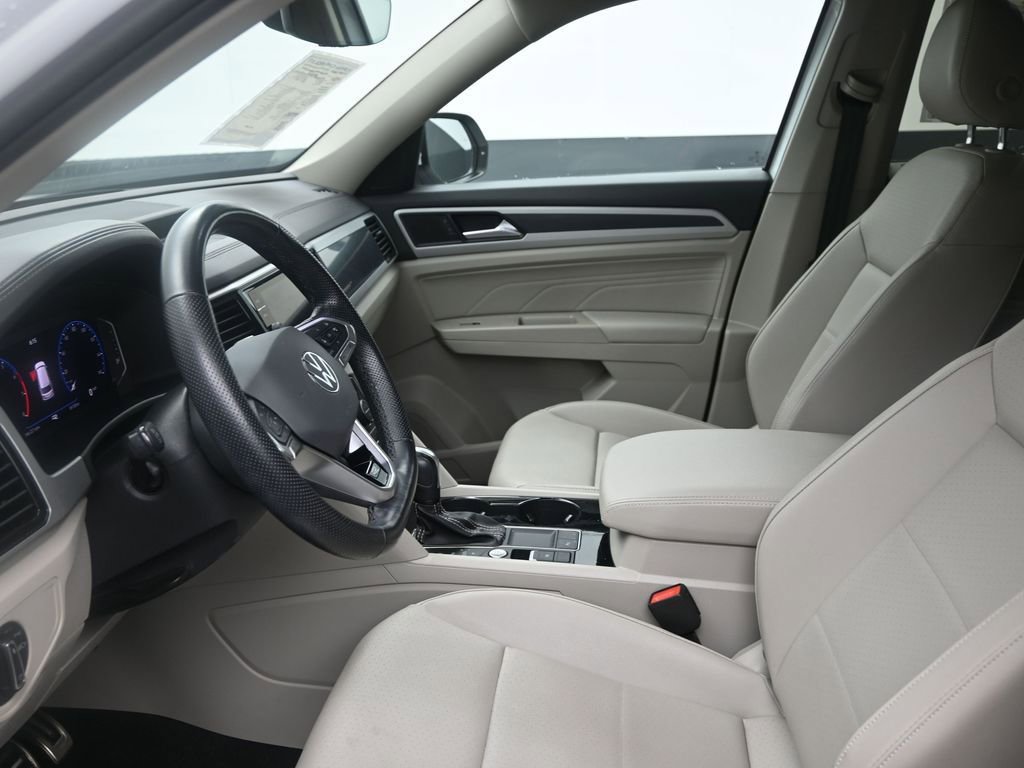 Used 2021 Volkswagen Atlas SEL R-Line image 12