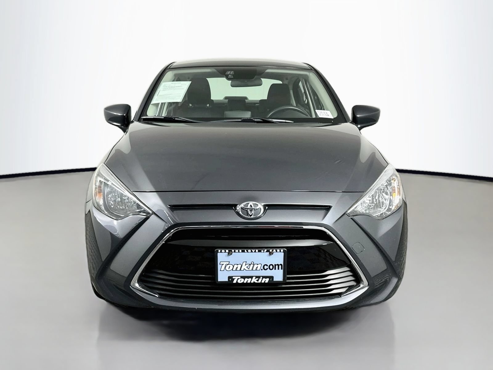 Certified 2017 Toyota Yaris iA FWD image 2