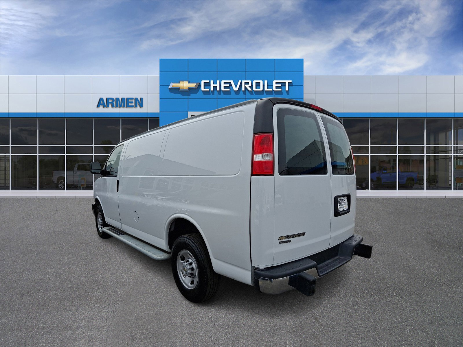 Certified 2024 Chevrolet Express 2500 w/ Driver Convenience Package image 5