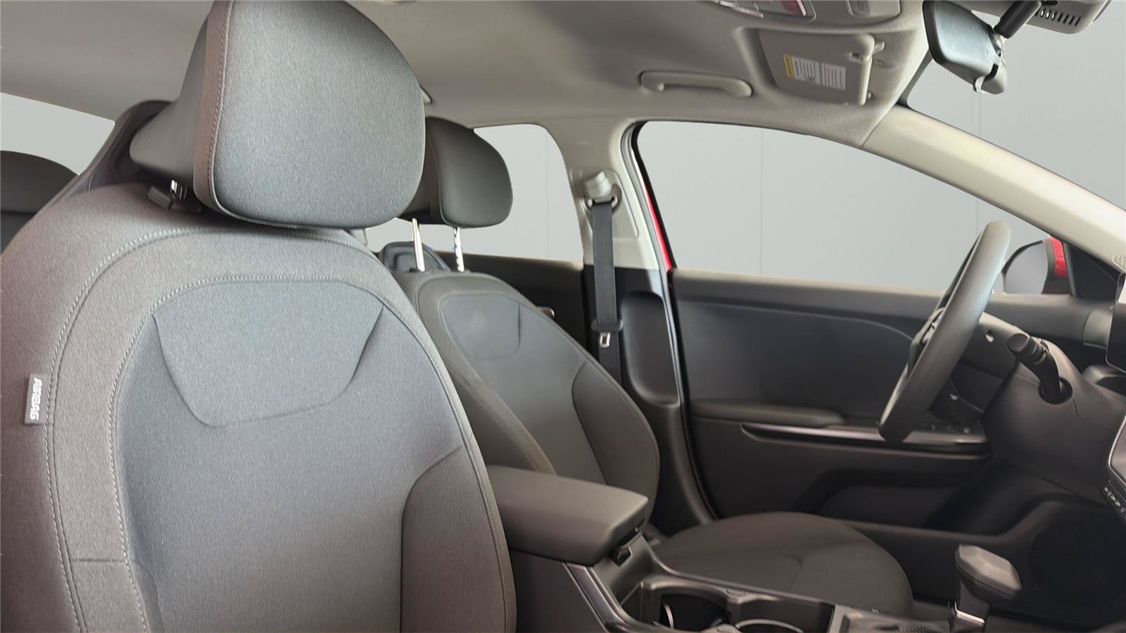 New 2026 Kia K4 FWD image 14