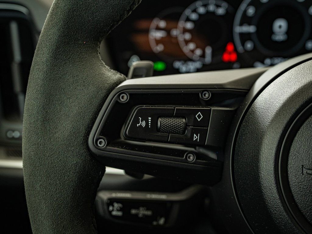New 2026 Porsche Cayenne S AWD/4WD image 31