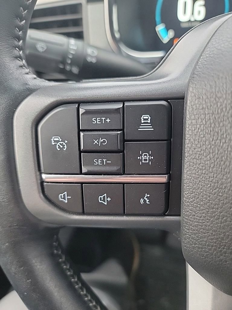 Certified 2022 Ford F150 Lariat w/ Equipment Group 502A High image 42