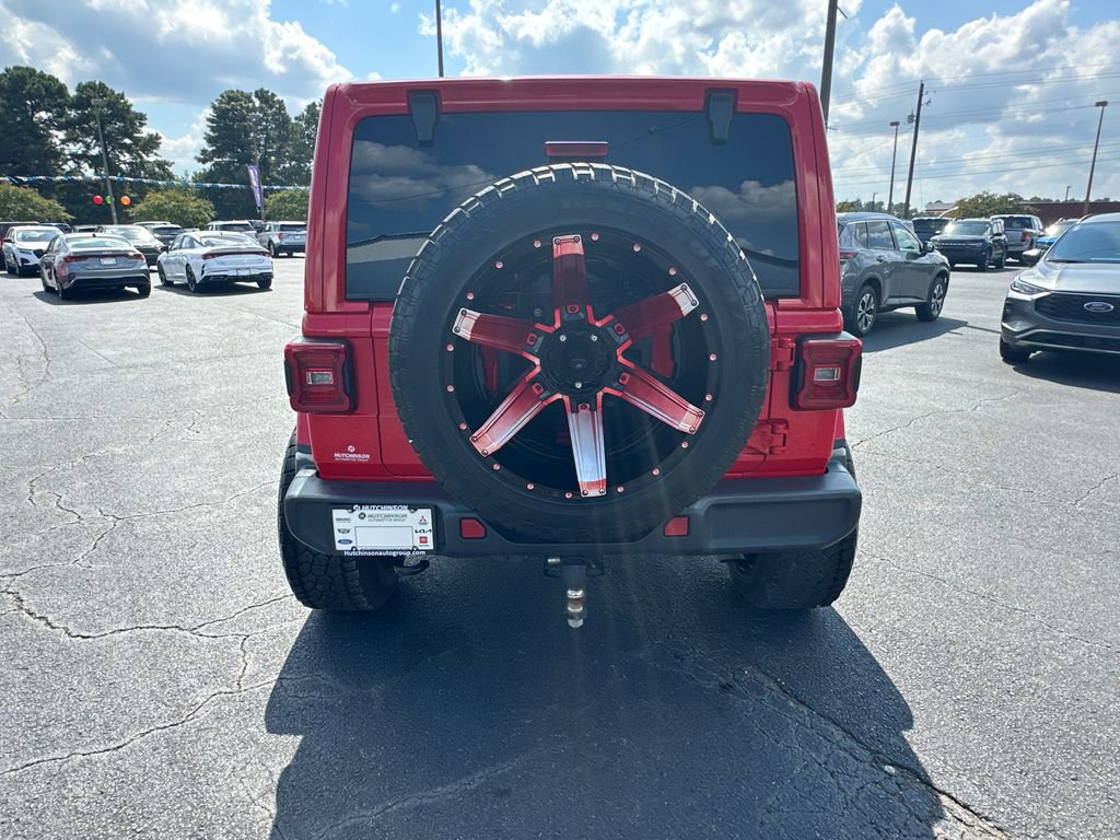 Used 2018 Jeep Wrangler Unlimited Sahara image 3