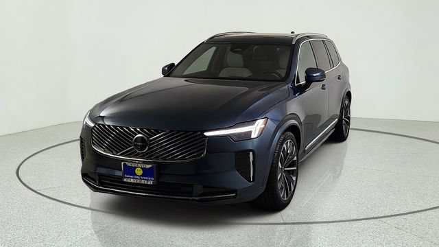 New 2026 Volvo XC90 B5 Plus AWD/4WD image 2