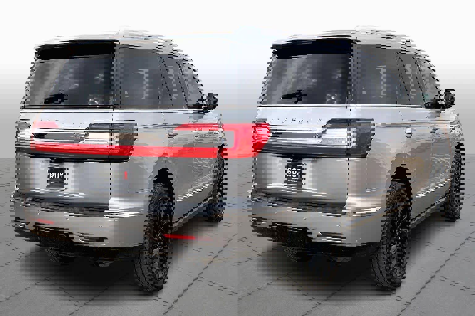 Used 2020 Lincoln Navigator Reserve w/ Luxury Package image 12