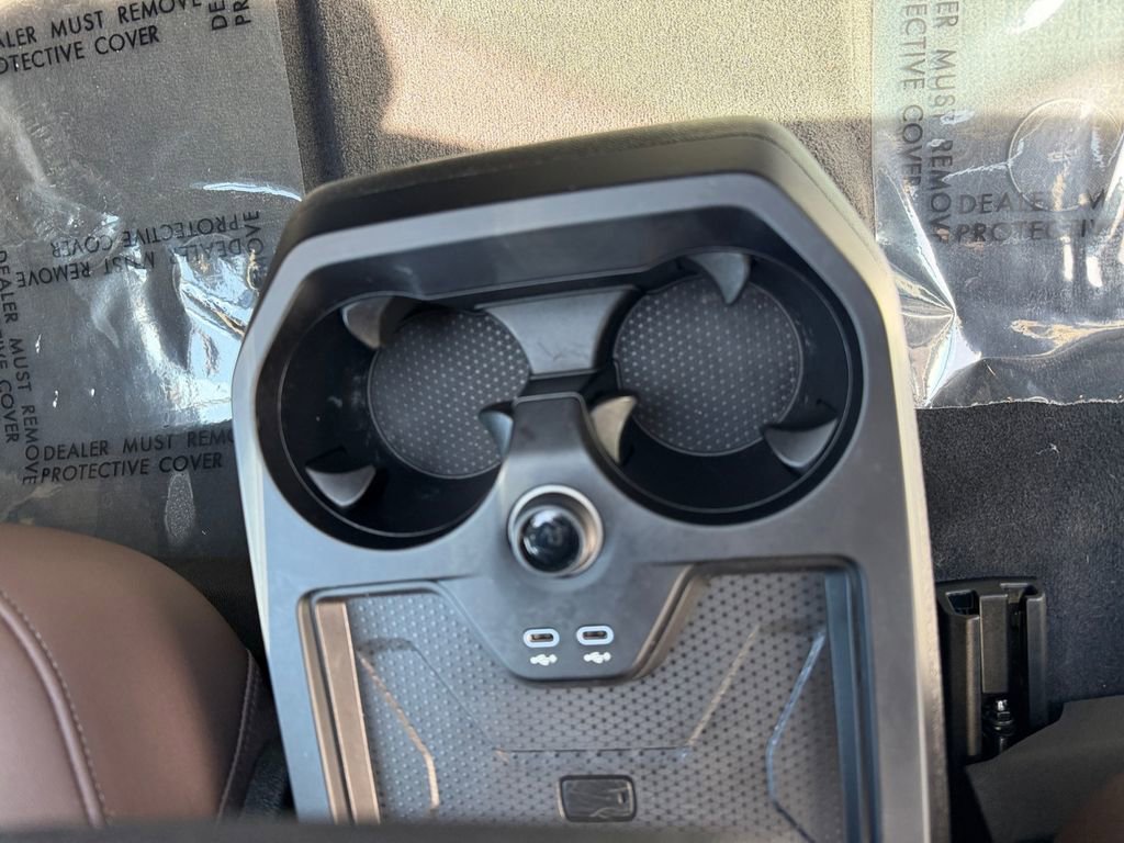 Used 2023 BMW iX xDrive50 w/ Convenience Package image 23