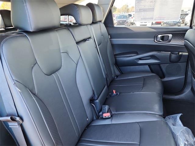 New 2026 Kia Sorento S w/ S Panoramic Sunroof Package image 18