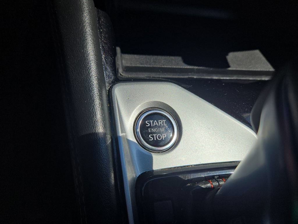 Used 2024 Nissan Altima 2.5 SR FWD image 32