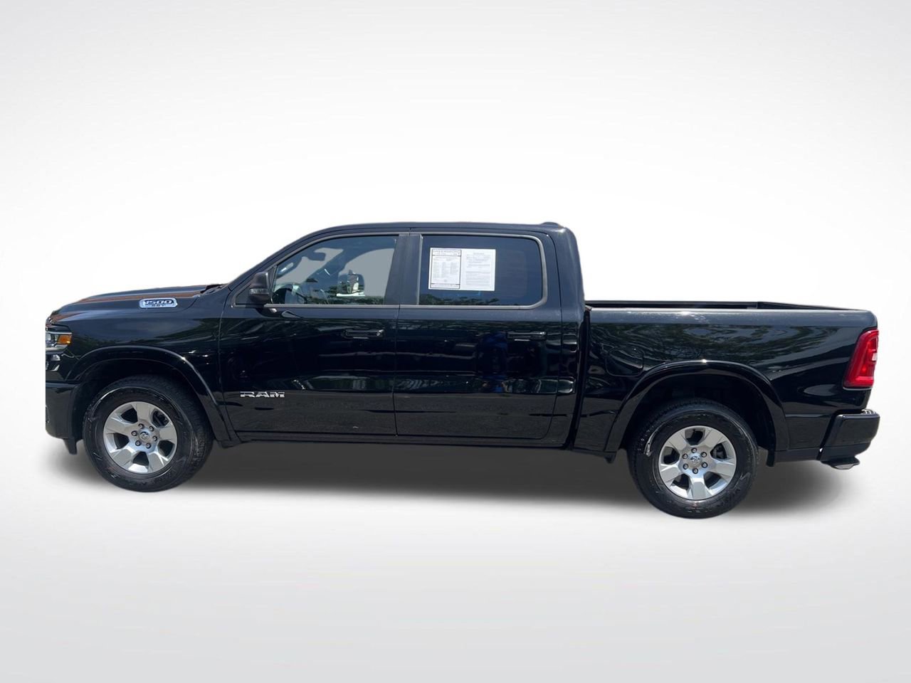 Used 2025 RAM 1500 Big Horn AWD/4WD image 2