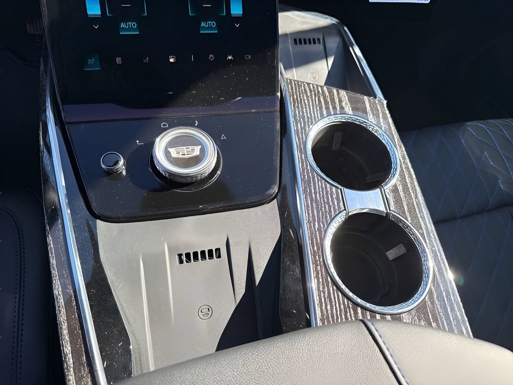 New 2025 Cadillac Escalade IQ Sport 1 image 27