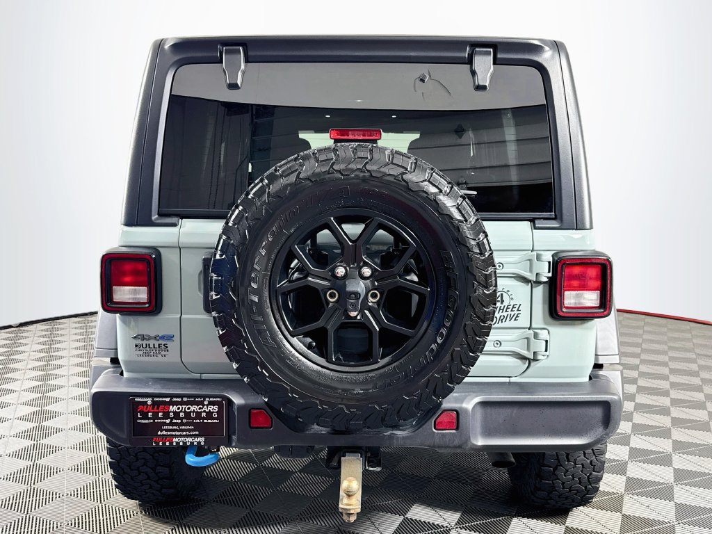Used 2024 Jeep Wrangler Unlimited AWD/4WD image 6