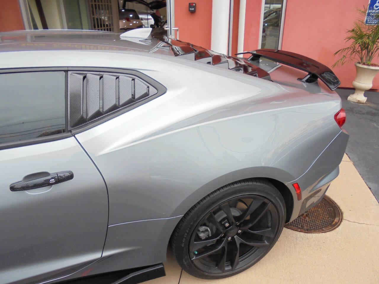 Used 2023 Chevrolet Camaro LT image 40