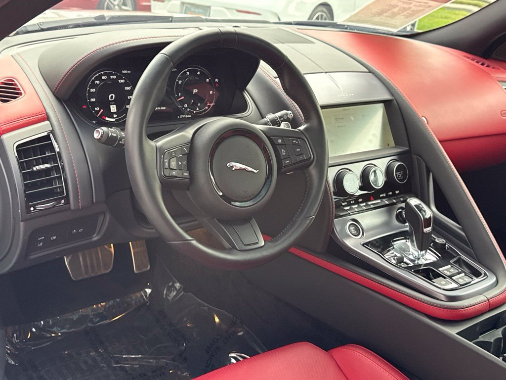 Used 2023 Jaguar F-TYPE Coupe RWD image 21