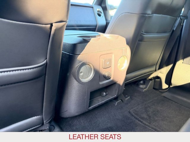 Used 2011 Ford F350 Lariat w/ Lariat Interior Pkg image 24