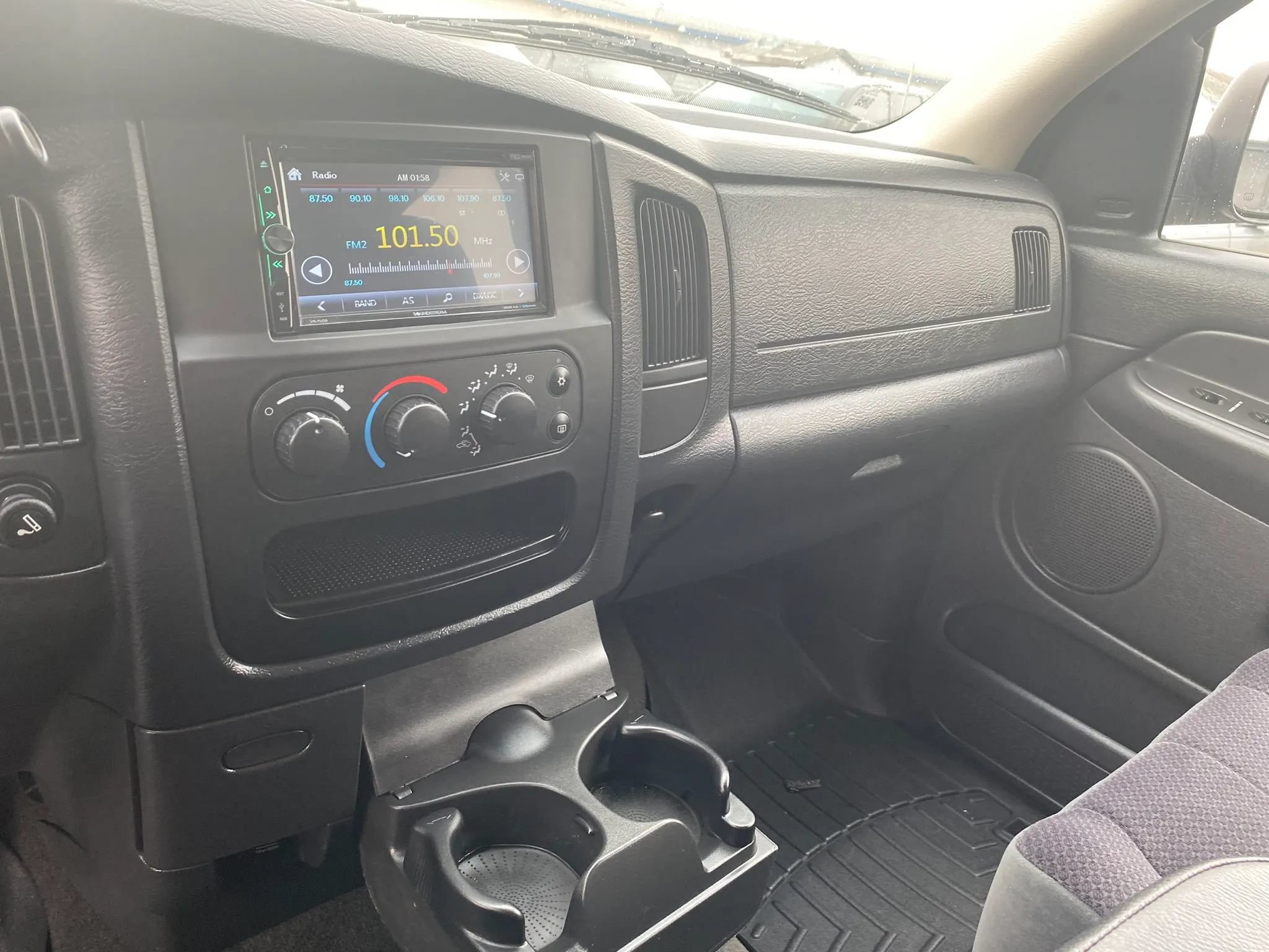 Used 2005 Dodge Ram 2500 Truck SLT w/ Quad Cab Big Horn Value Group AWD/4WD image 11