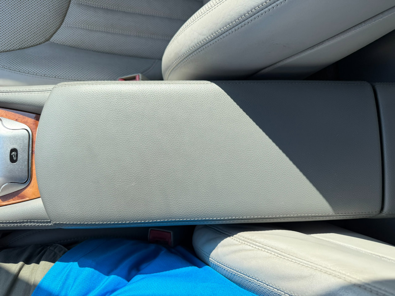 Used 2012 Mercedes-Benz SL 550 image 50