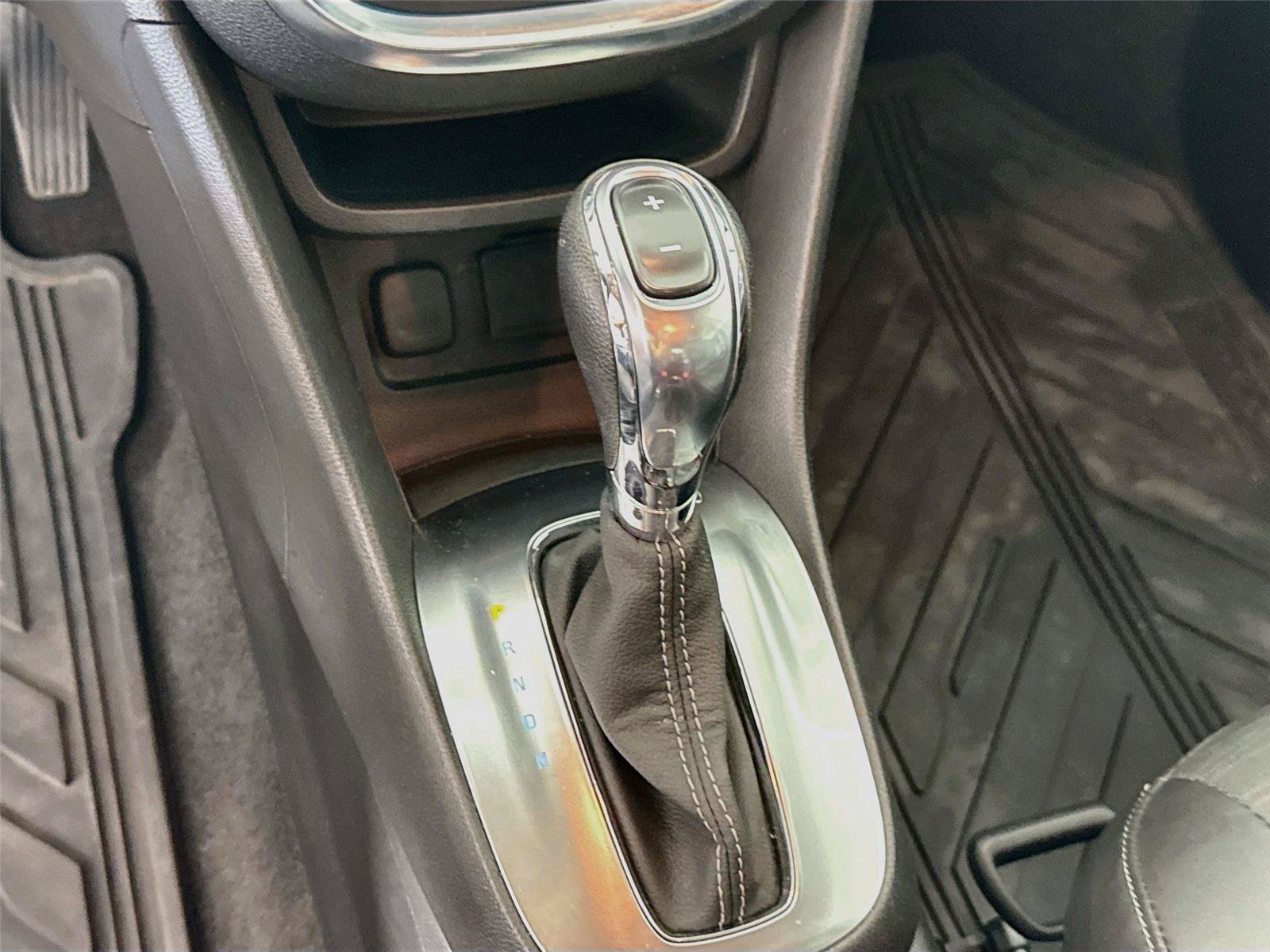 Used 2016 Buick Encore FWD image 10