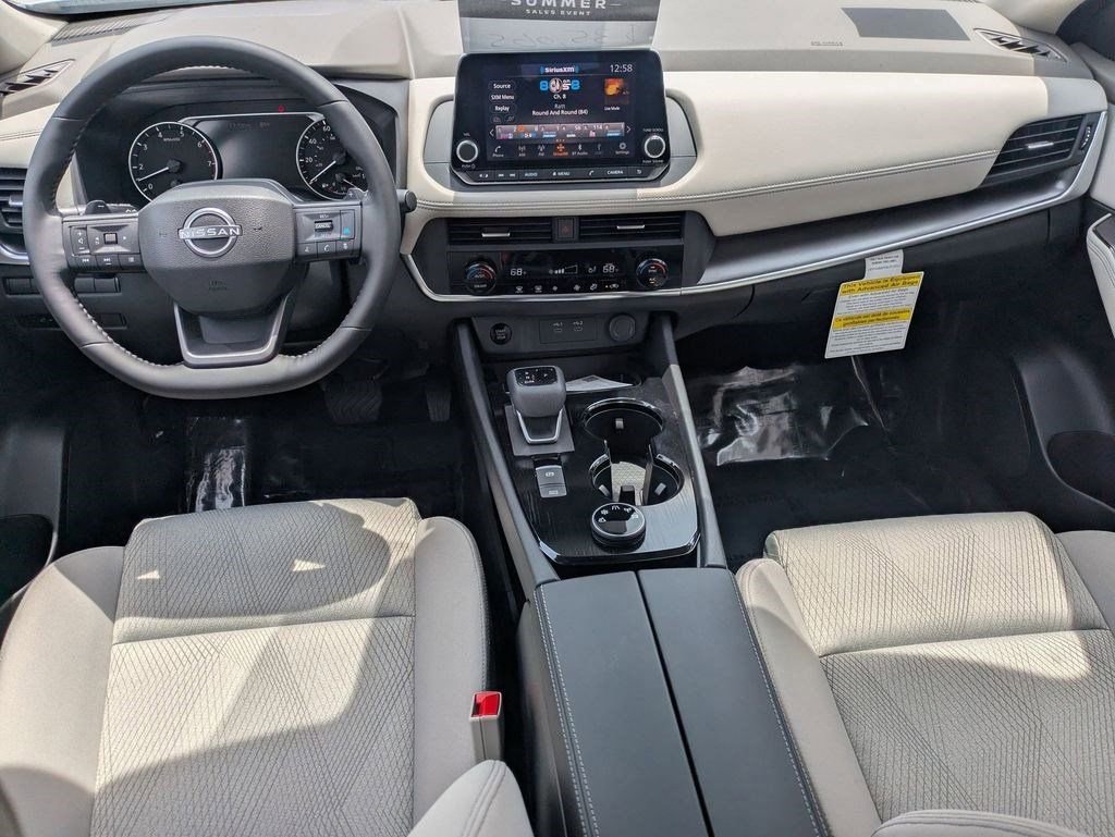 New 2025 Nissan Rogue SV AWD/4WD image 33