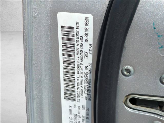 Used 2014 RAM 2500 Laramie AWD/4WD image 22