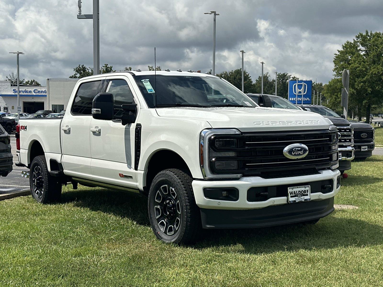 New 2026 Ford F350 Platinum AWD/4WD image 1