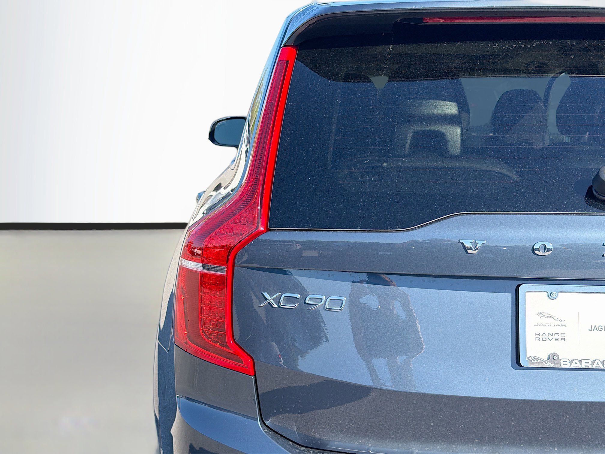 Used 2025 Volvo XC90 B5 Plus w/ Protection Package Premier AWD/4WD image 10