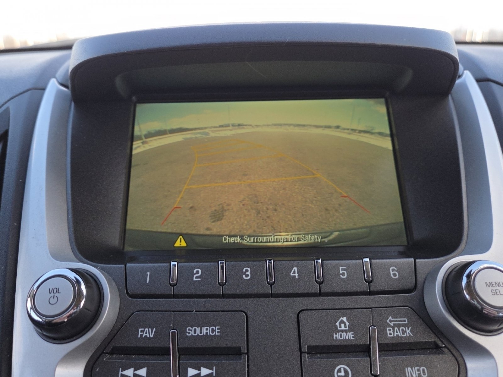 Used 2017 Chevrolet Equinox Premier w/ Enhanced Convenience Package image 5