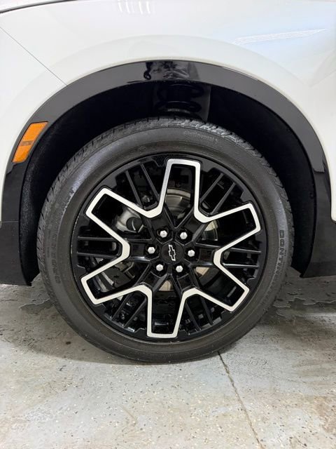 Used 2024 Chevrolet Blazer RS w/ Driver Confidence II Package image 12