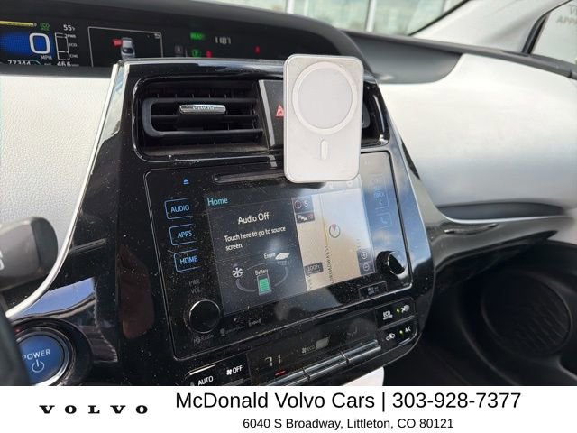 Used 2016 Toyota Prius Four Touring FWD image 6