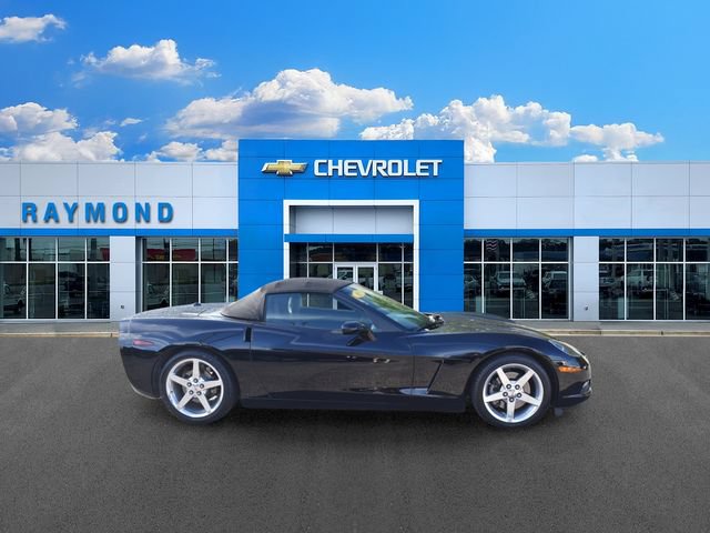 Used 2005 Chevrolet Corvette Convertible w/ Preferred Equipment Group RWD image 2