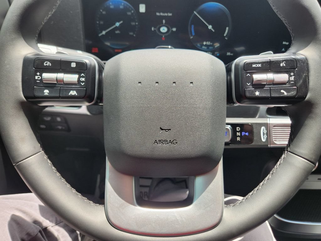 Used 2026 Hyundai Ioniq 9 SE AWD/4WD image 12