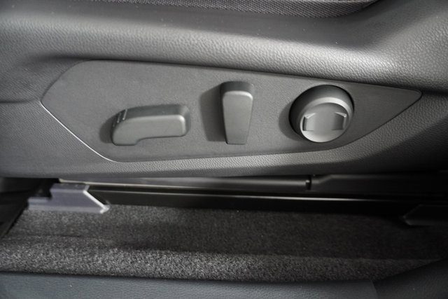 Certified 2025 Subaru Crosstrek 2.5i Limited w/ Crosstrek Mirror Package image 21