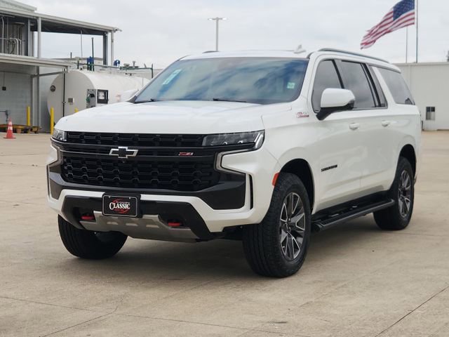 Used 2024 Chevrolet Suburban Z71 w/ Luxury Package AWD/4WD image 3
