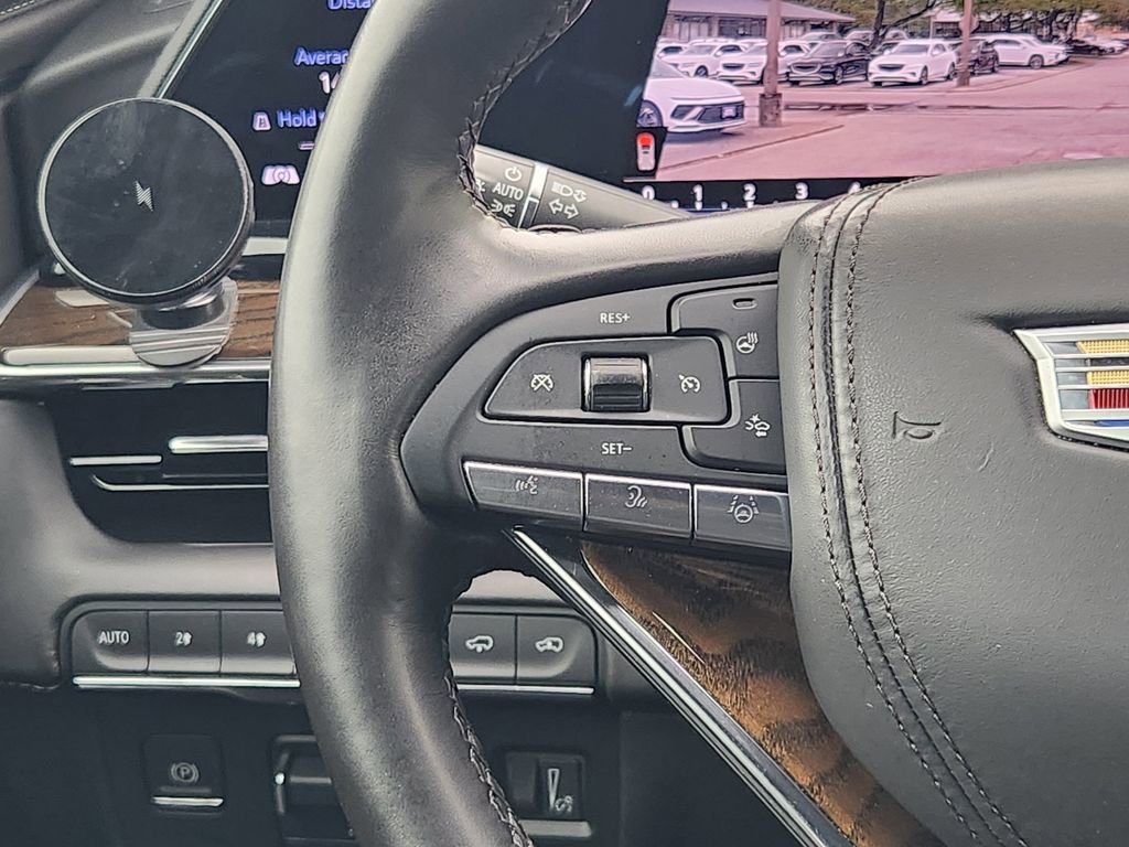 Used 2024 Cadillac Escalade ESV Sport Platinum w/ LPO, ONYX Package AWD/4WD image 28