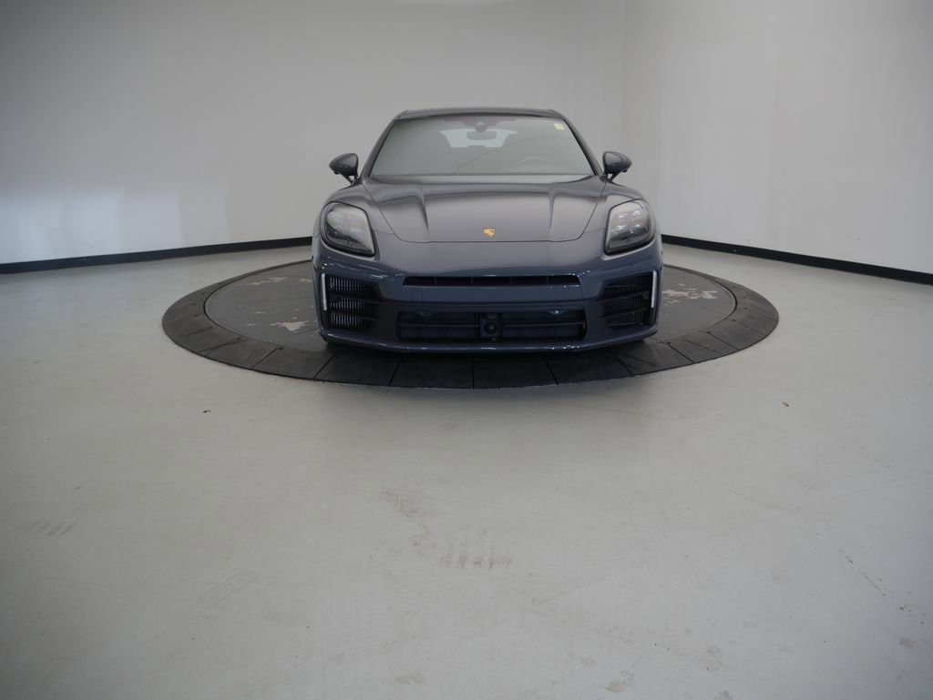 Certified 2025 Porsche Panamera 4 image 10