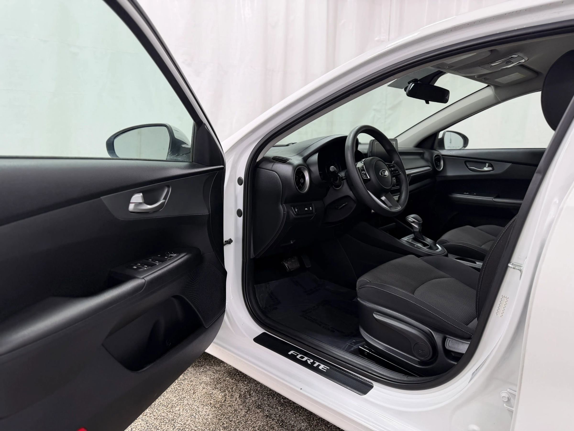 Used 2019 Kia Forte LXS image 10