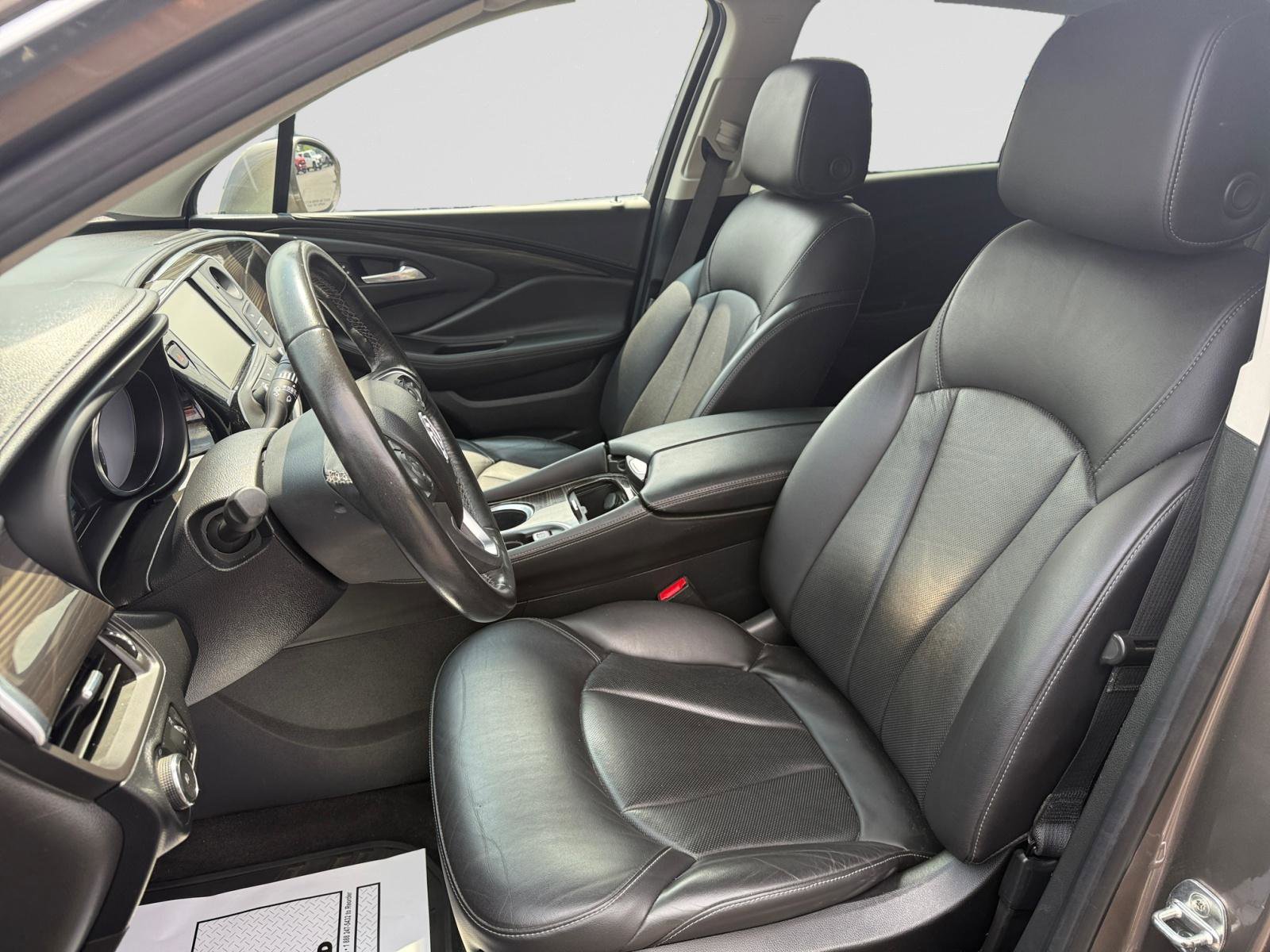 Used 2019 Buick Envision Essence image 9
