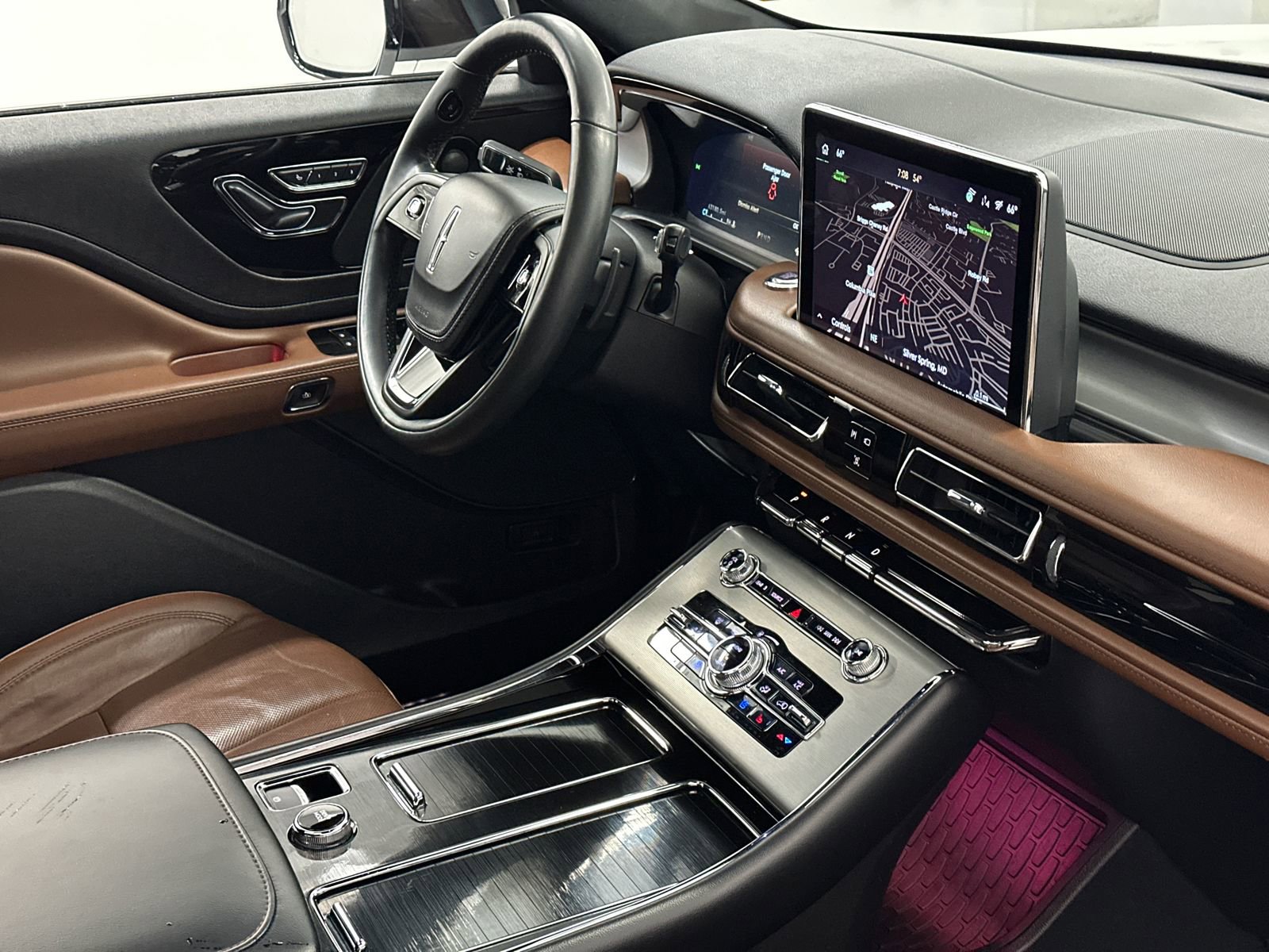 Used 2023 Lincoln Aviator Reserve w/ Jet Package image 11