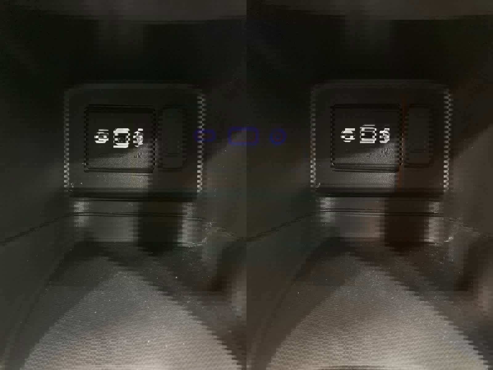 Used 2022 Chevrolet Equinox LT image 16