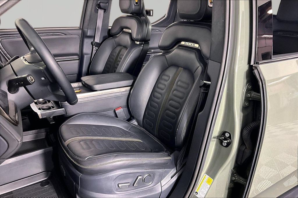 Used 2022 Rivian R1T Launch Edition AWD/4WD image 16