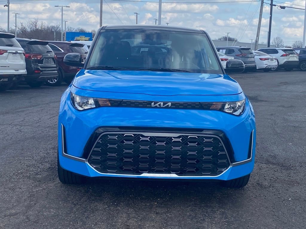 Certified 2023 Kia Soul GT-Line image 2