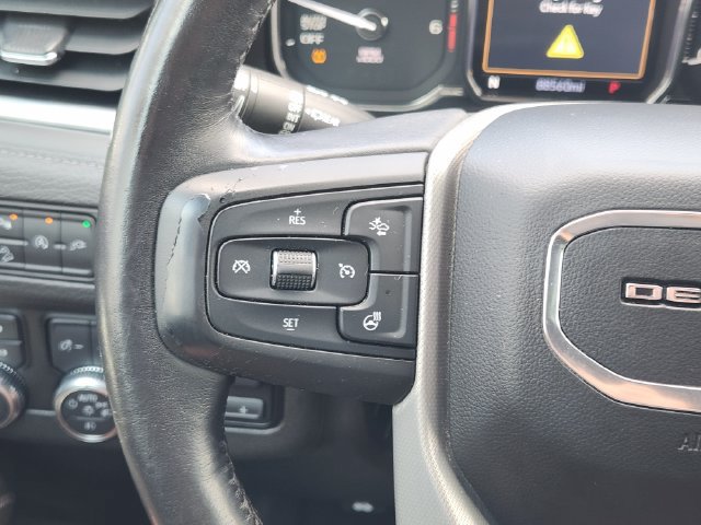 Used 2021 GMC Yukon Denali w/ Denali Ultimate Package AWD/4WD image 29