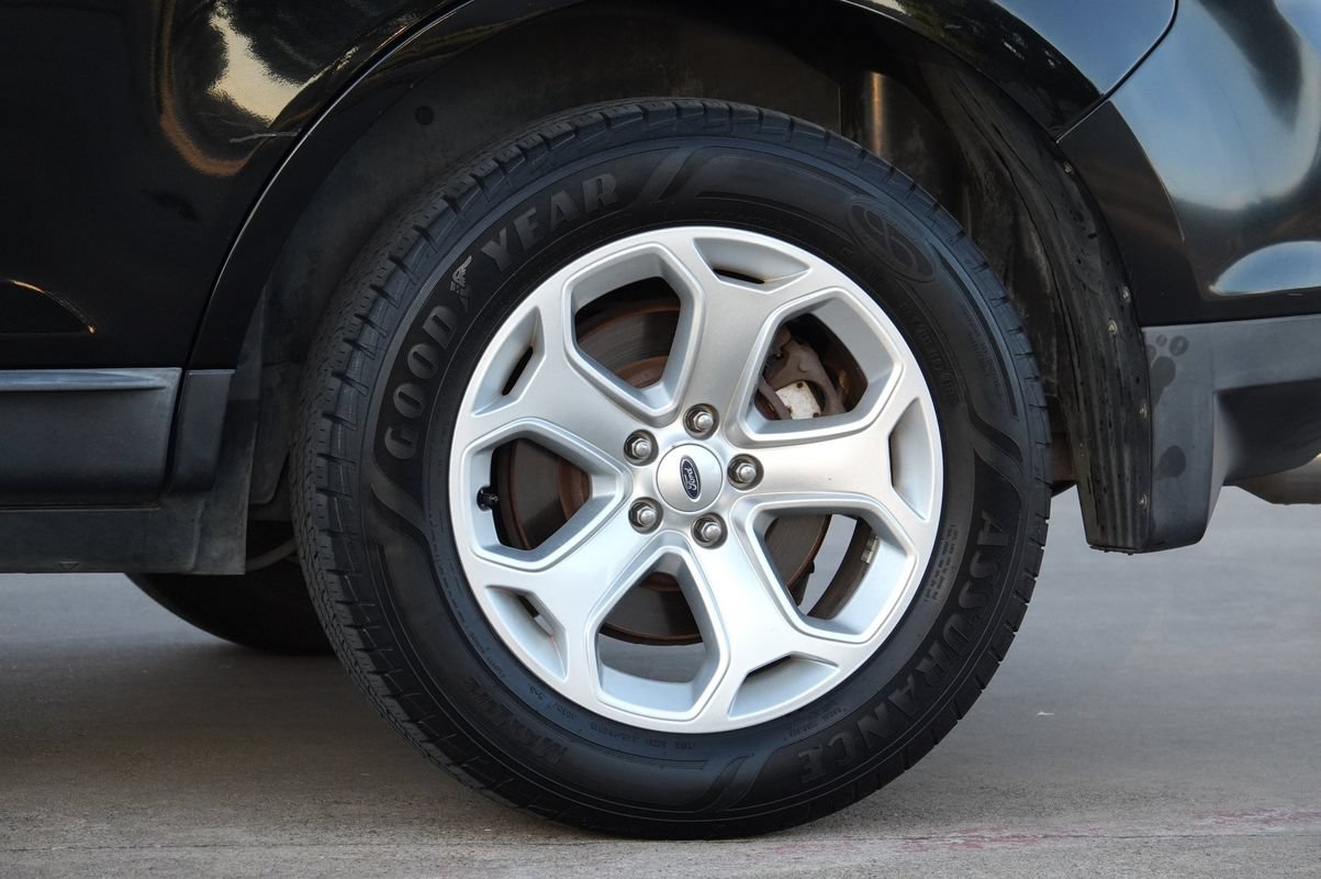 Used 2011 Ford Edge SEL w/ 202A Rapid Spec Order Code FWD image 26
