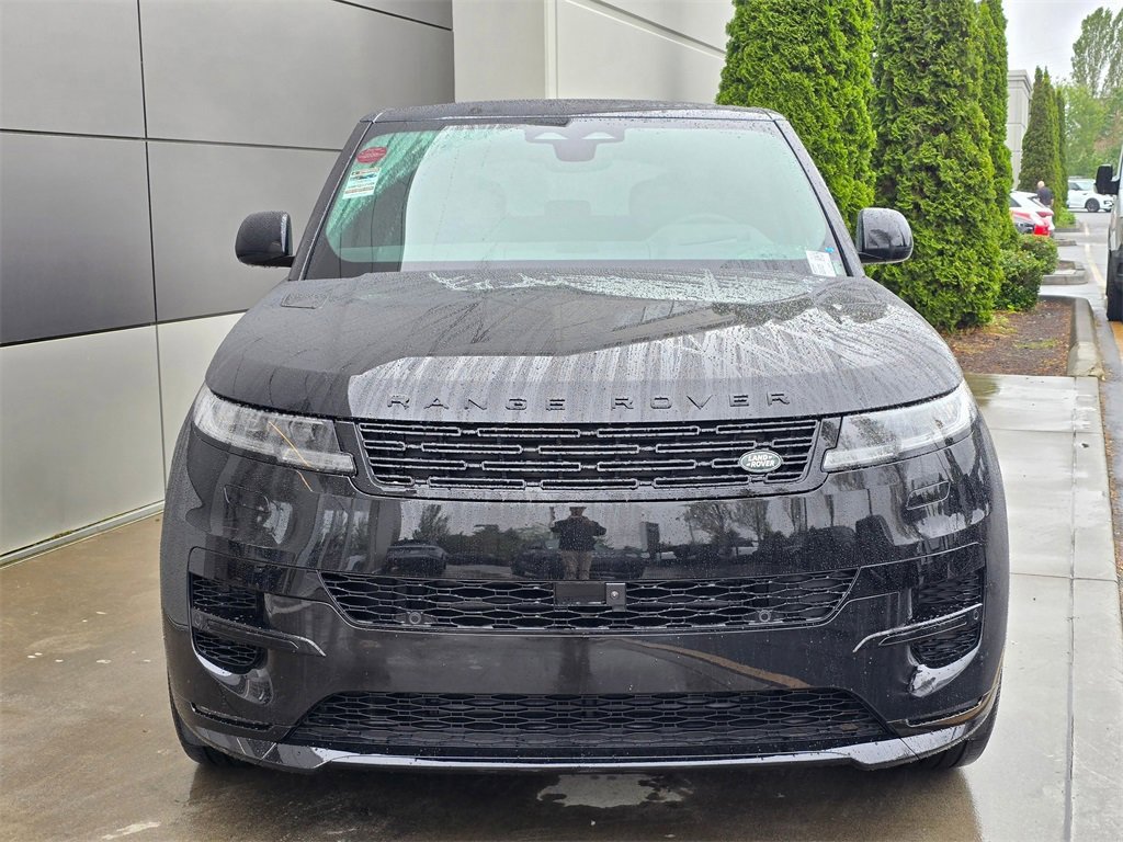 New 2025 Land Rover Range Rover Sport Dynamic SE image 3