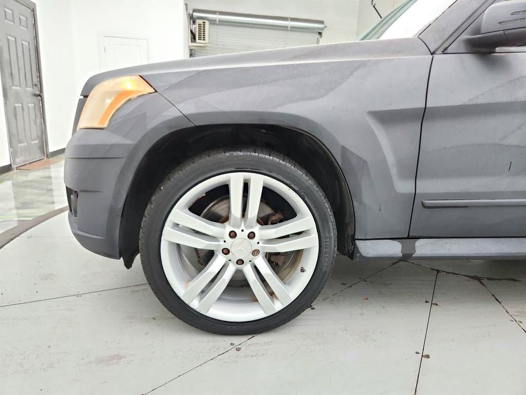 Used 2012 Mercedes-Benz GLK 350 2WD image 32